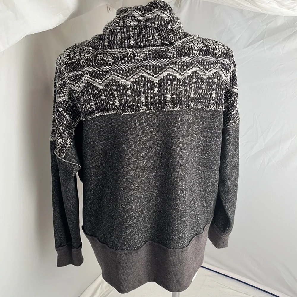Oddy black and gray heather cowl neck knit top - Picture 3 of 9